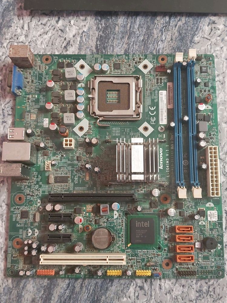 Lenovo Motherboard And Intel Core™2 Duo