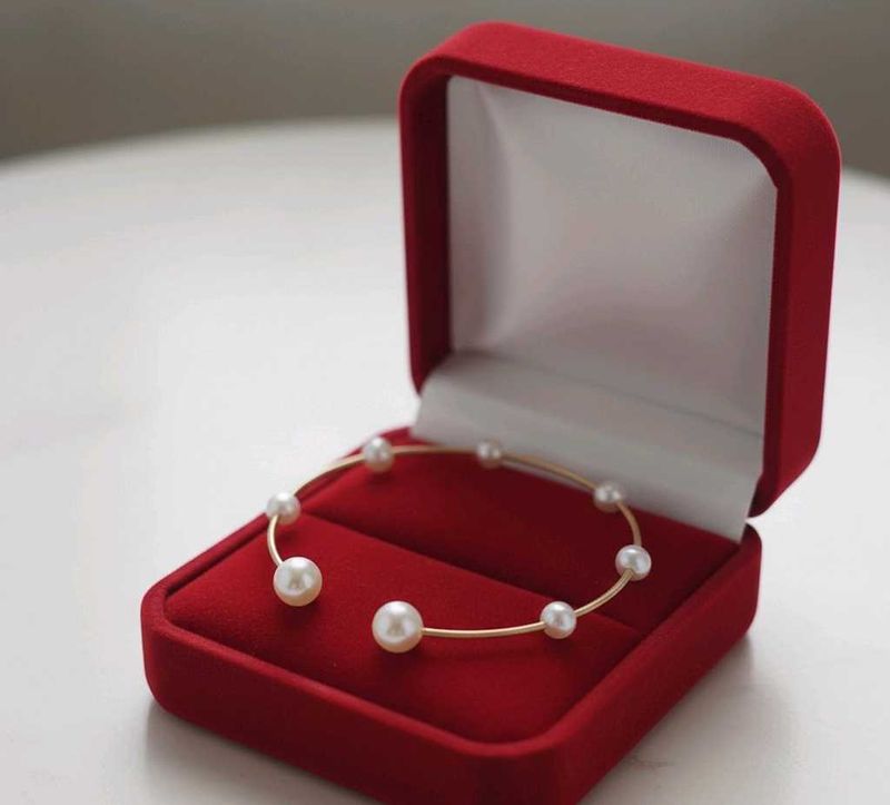 Pearl Bangle Bracelet