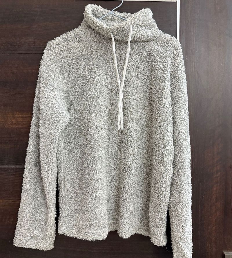 Cozy Grey Fleece Pullover