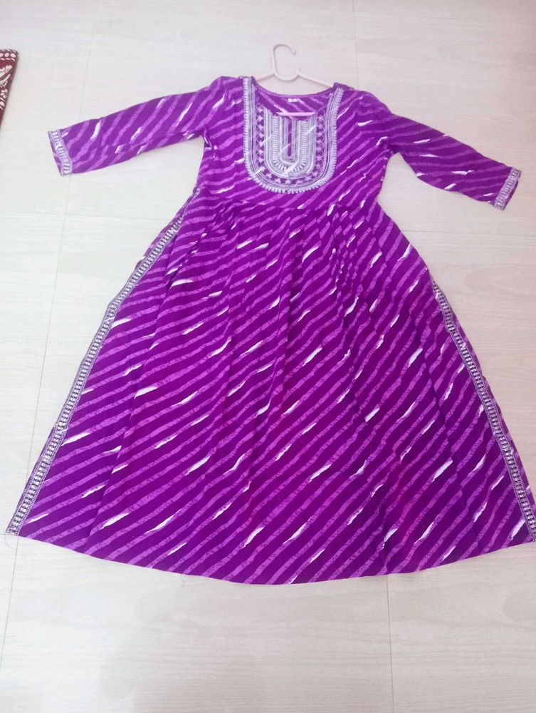 New Purple 💜 Embroidery Work Kurti