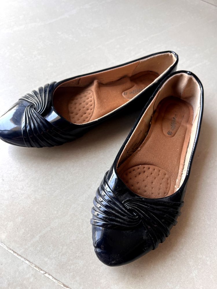 Women Designed bellerinas