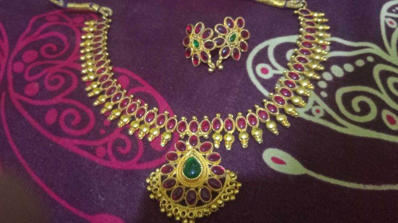 Its Now One No Baring And  Fixed  Price