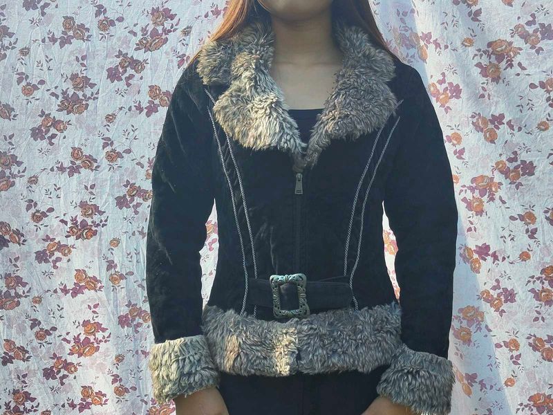 Faux Fur Trimmed Jacket