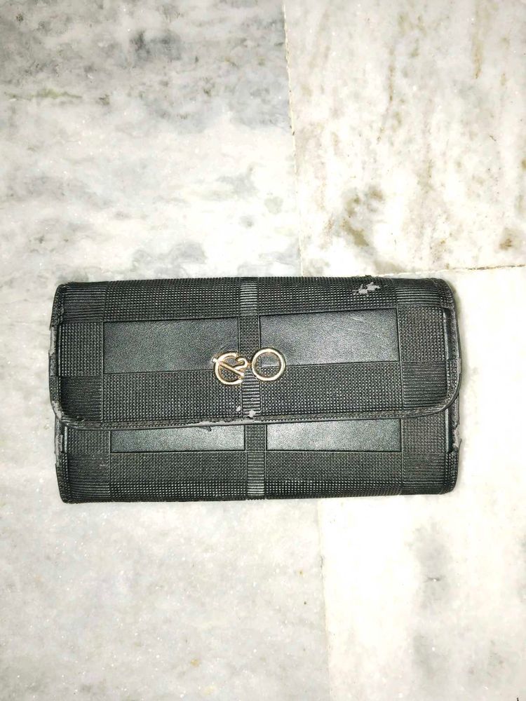 Black Clutch