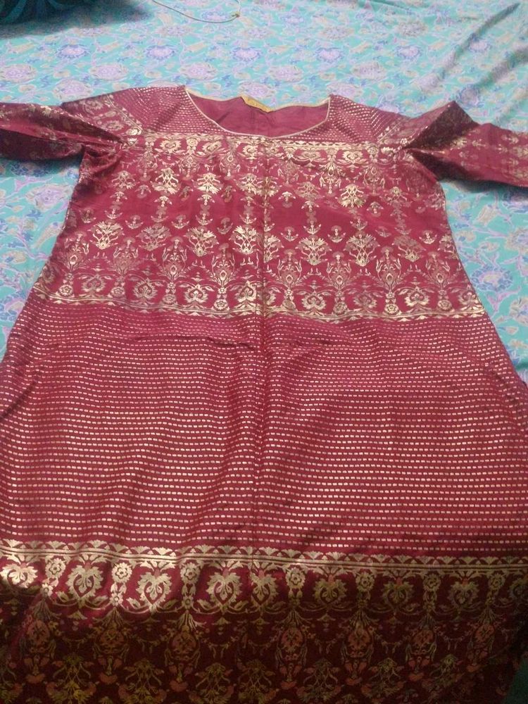 Elegant Maroon Kurta
