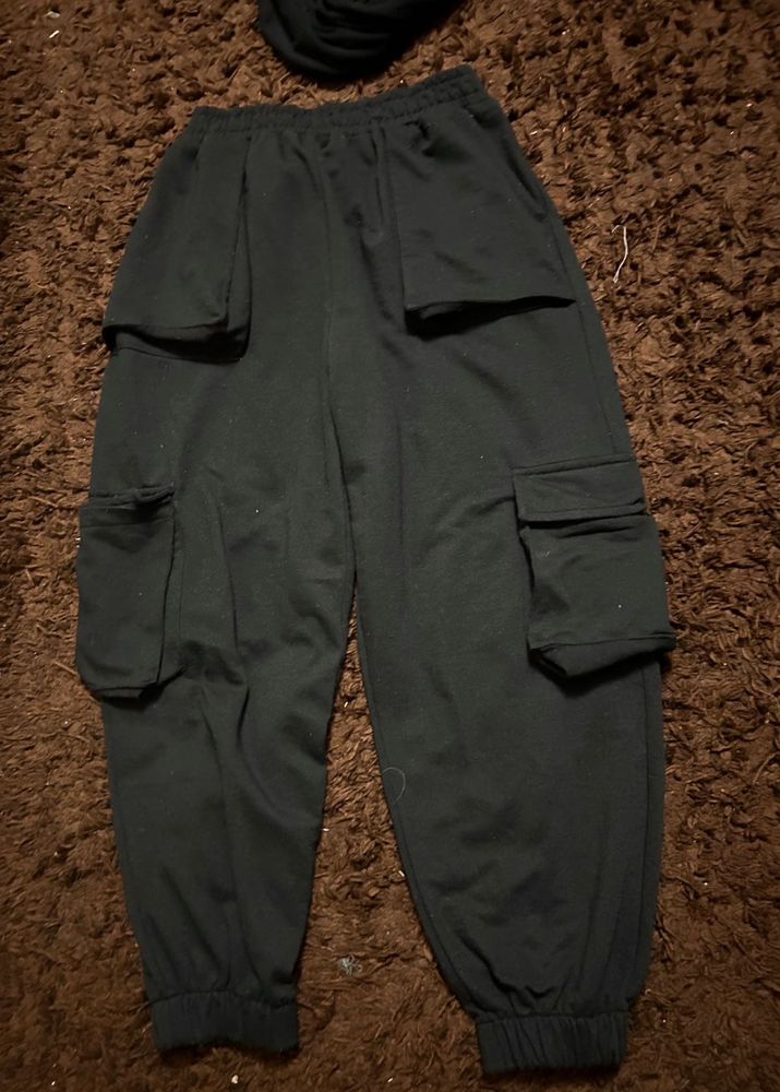 Black Cargo Jogger’s Lower