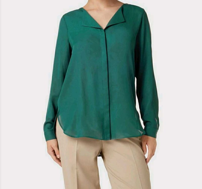 BRAND NEW KOREAN TOP SHIRT &amp; BEIGE PANT