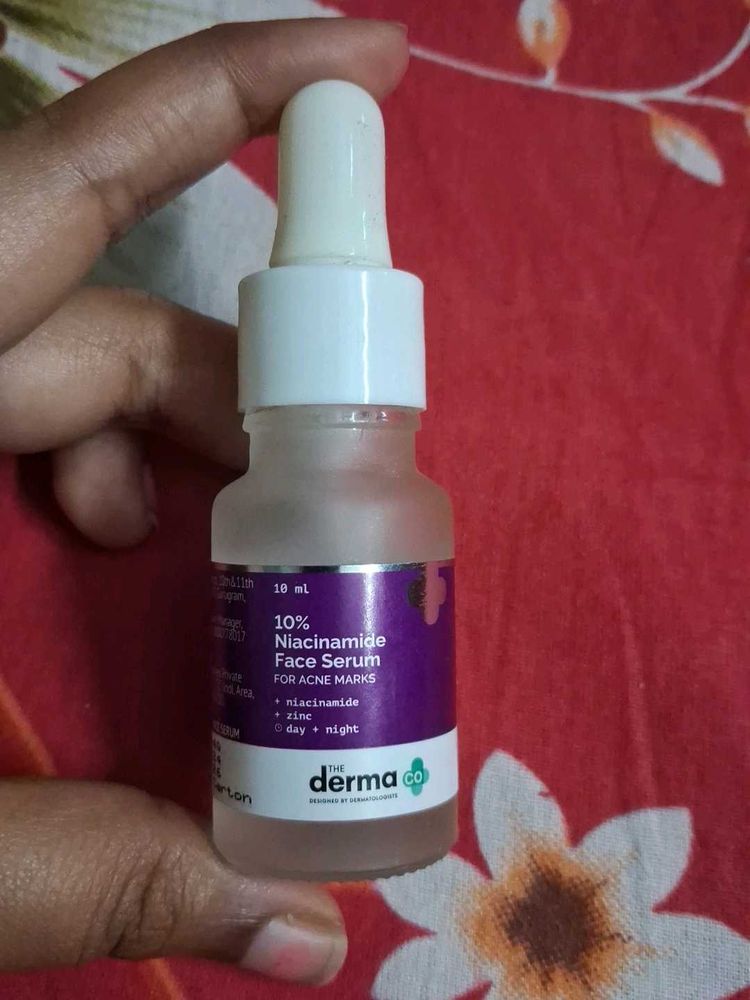 Derma Co Niacinamide Face Serum