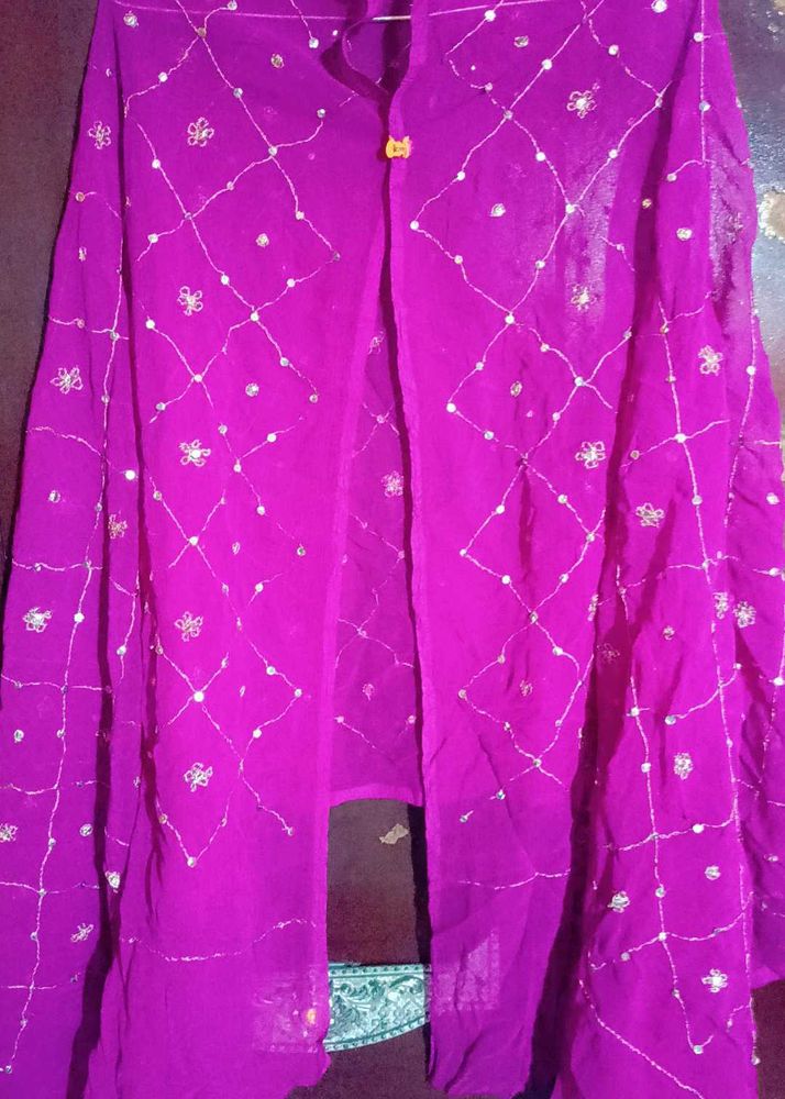 Silk Kurta With Dupatta Aur Salwar