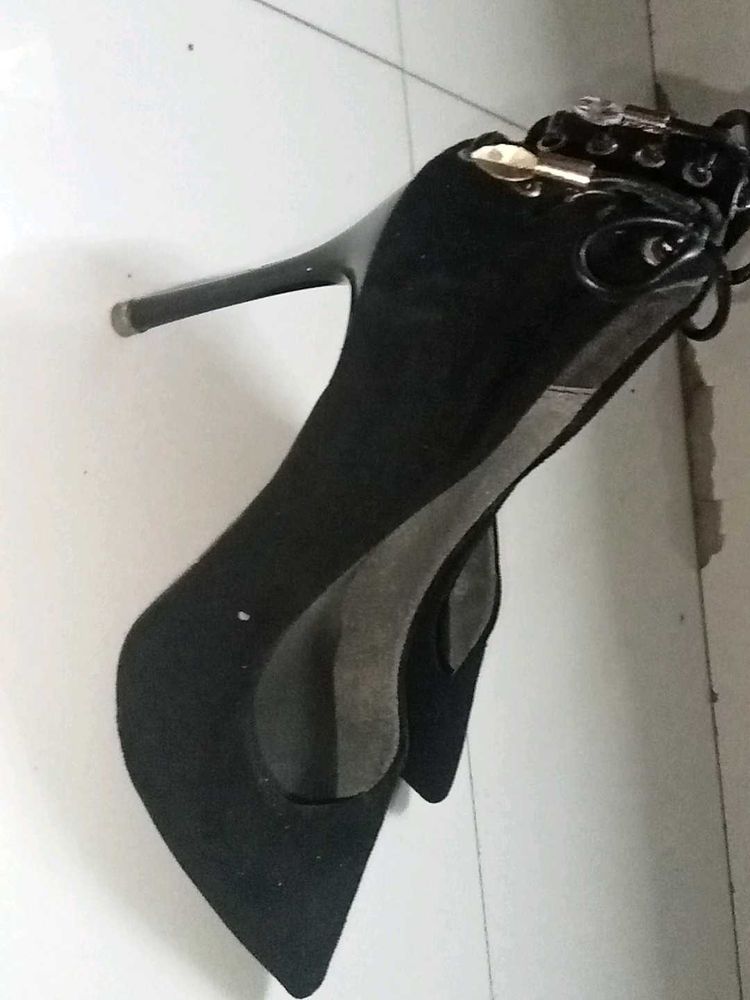 Black Pencil Heels