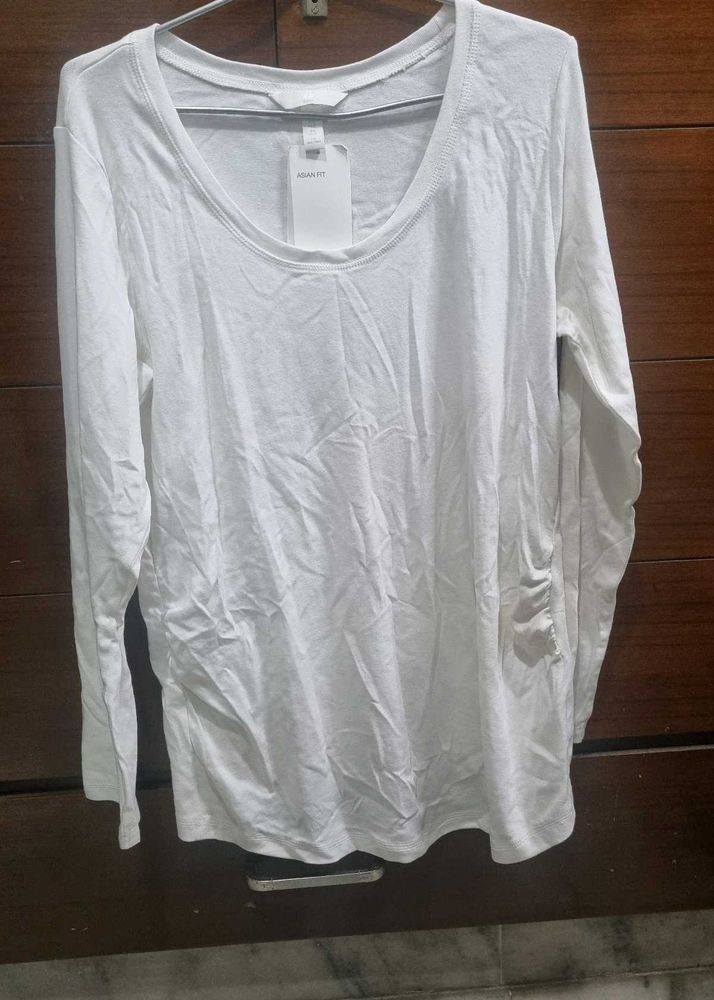 H&amp;M Brand New Maternity T Shirt