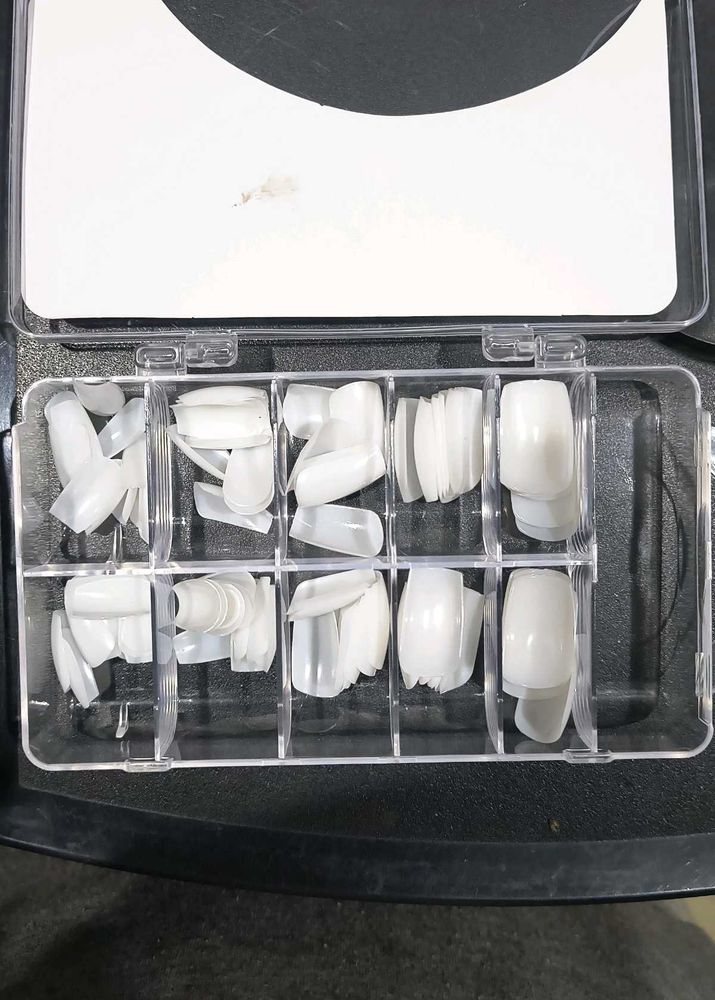 Artificial Nails