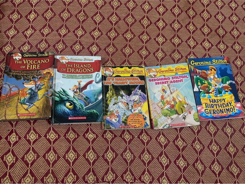 Geronimo Stilton Books (5)