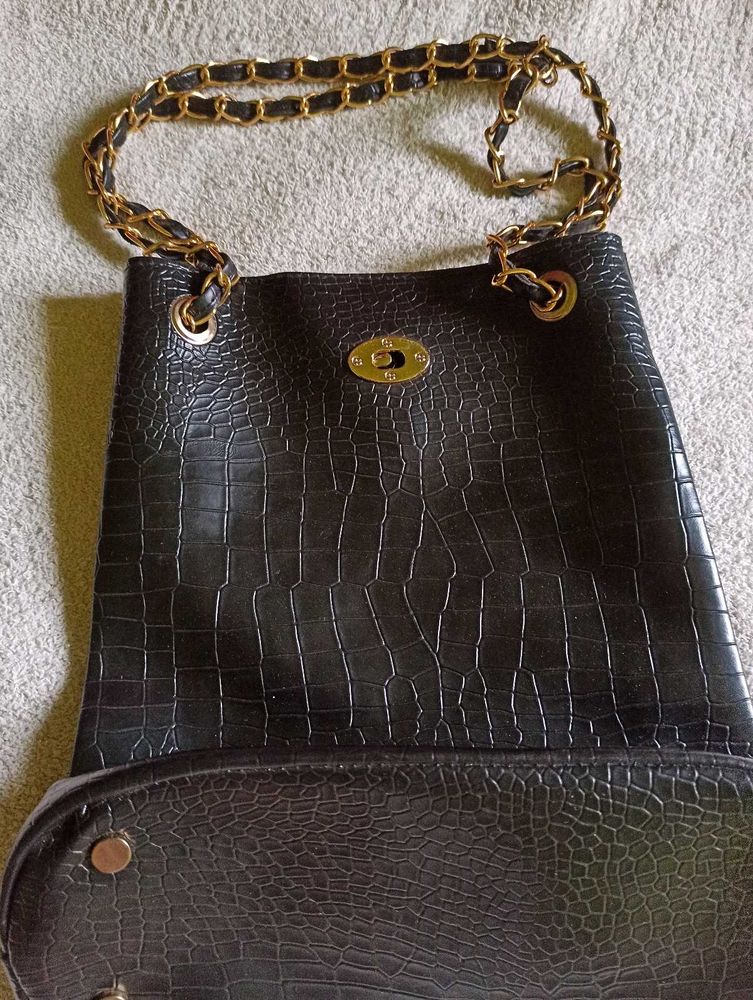 Leather Tote/Hobo bag. ✨