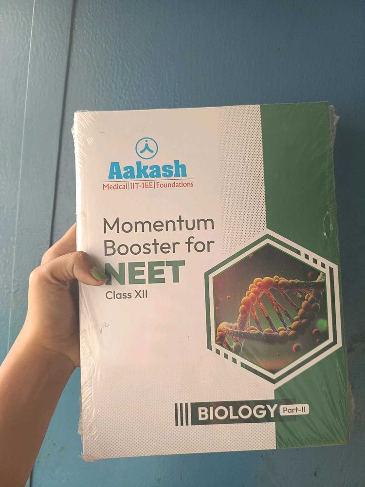New!! aakash NEET momentum