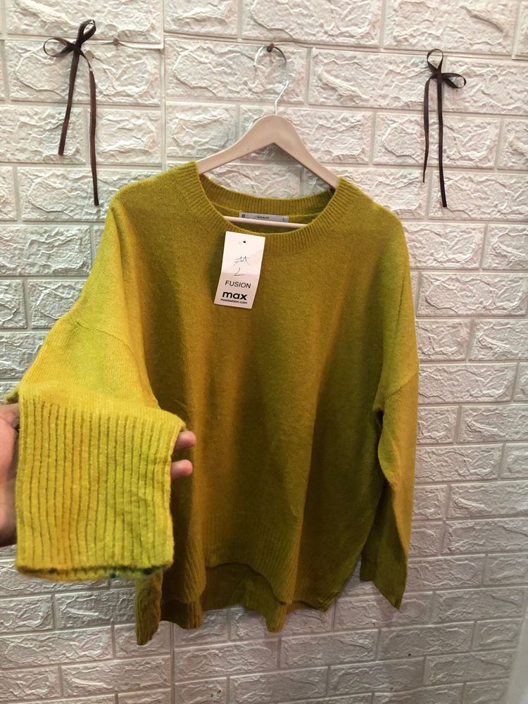 Fusion Max Yellow Knit Sweater