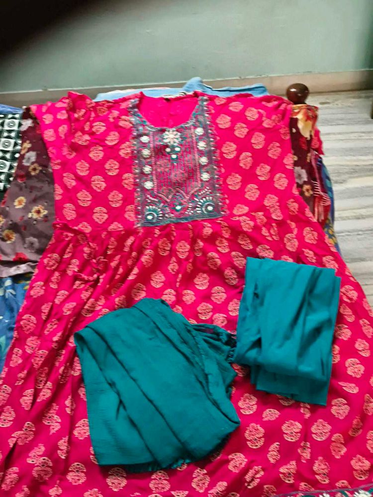 Pink Printed Kurta Set