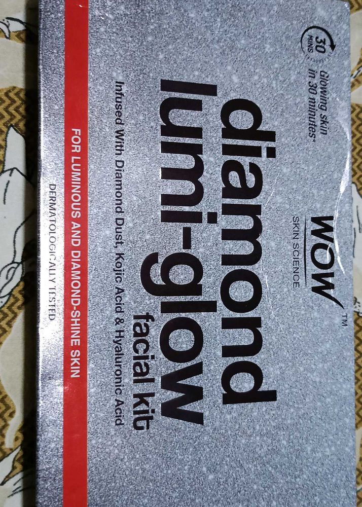 Wow  Diamond Lumi-Glow Facial Kit