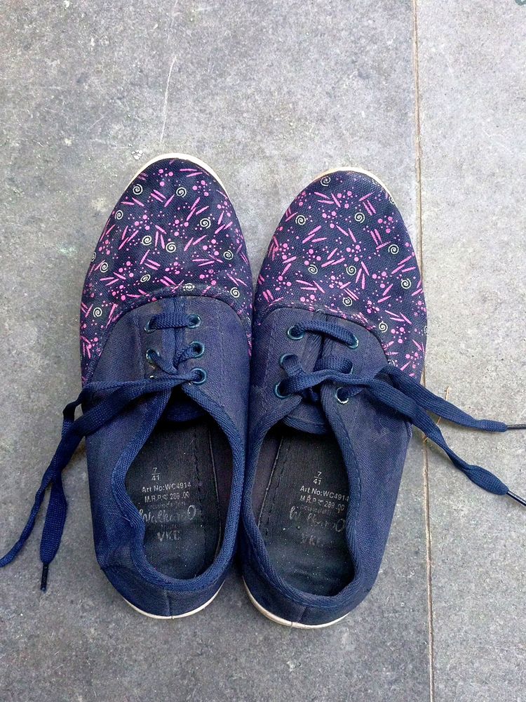 Blue Walkaro VKC pride Shoes