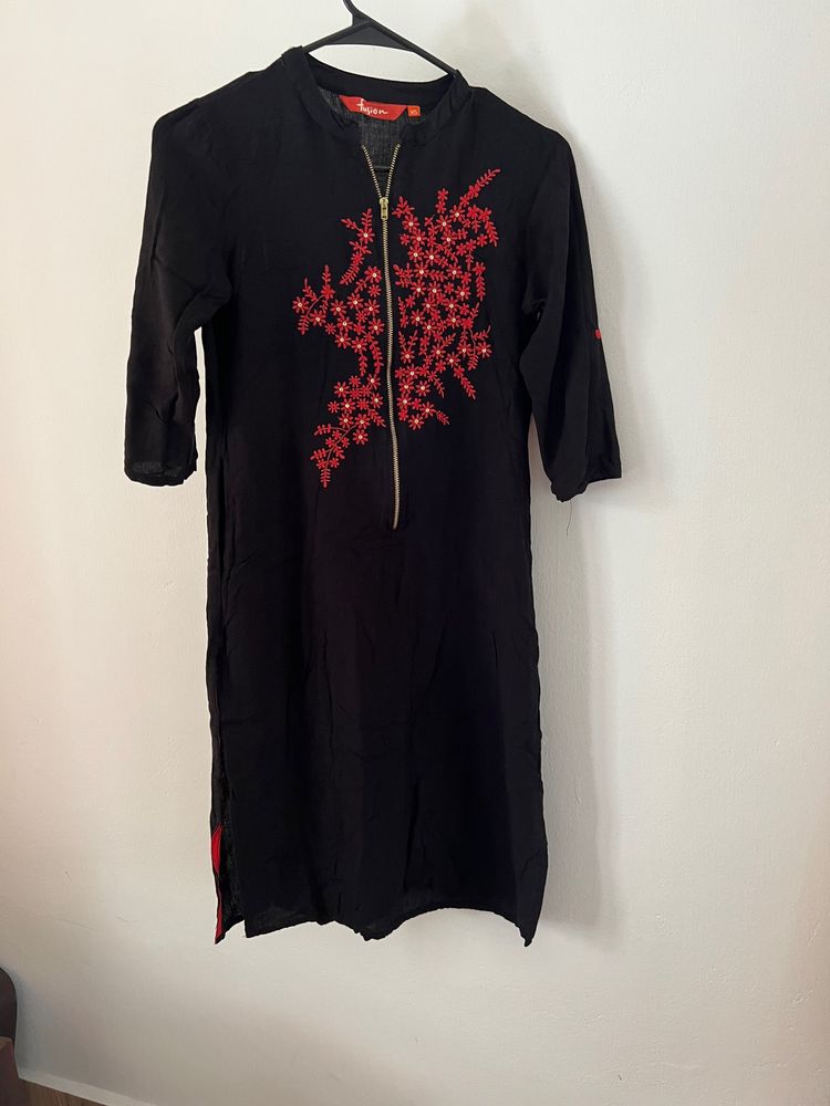 Price Drop 🔥Black Kurti From Reliance Trends