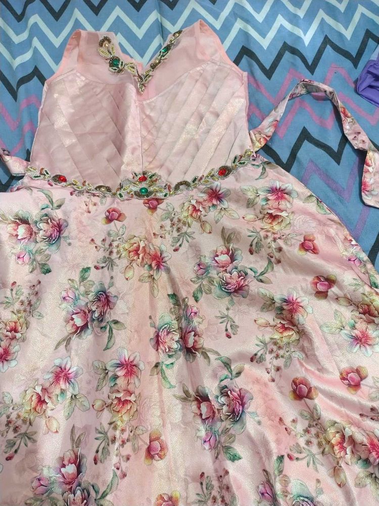 Elegant Floral Ethnic Gown