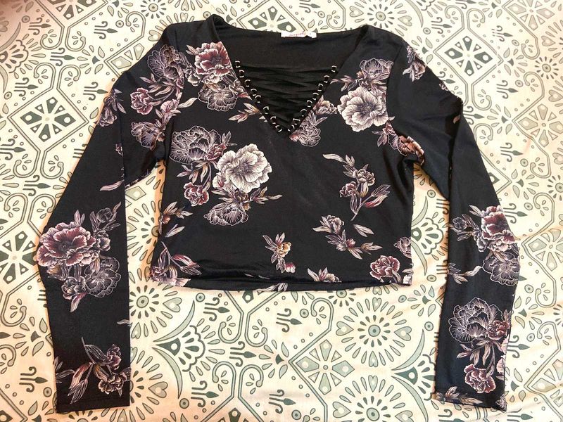 Perfect Floral Lace-Up Top
