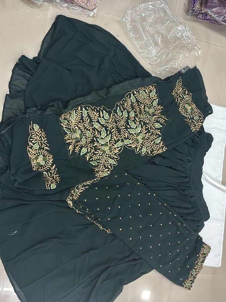Elegant Green Kurta Set