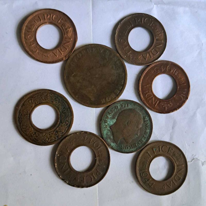 8AntiqueBritishIndiaCoins