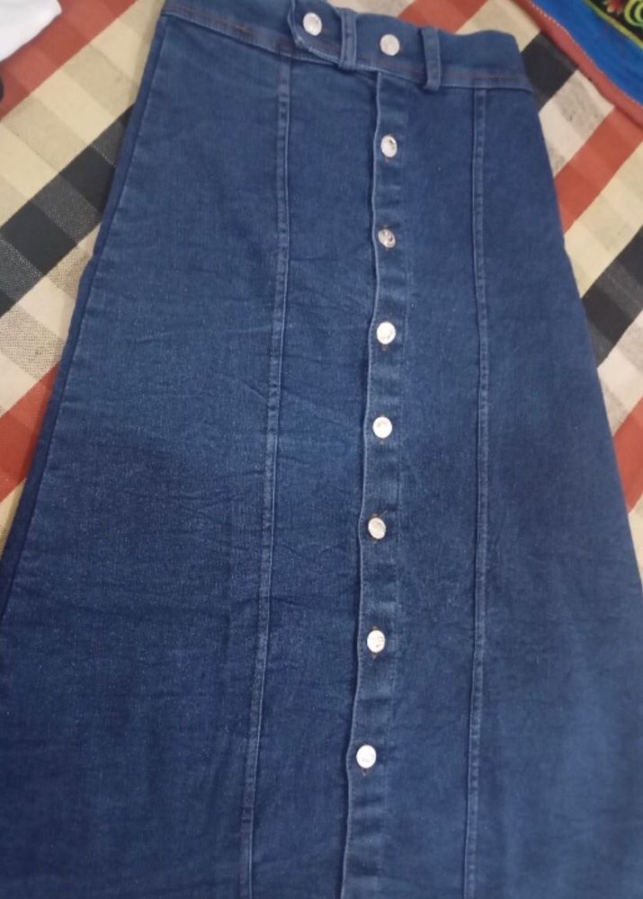 Vintage Denim Button-Front A-Line Skirt