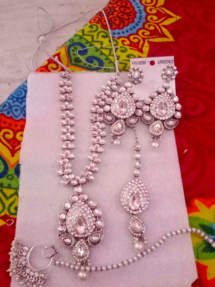 Sliver Kundon Jewellery Set