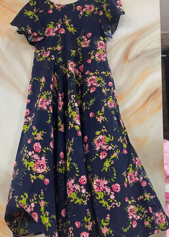 OOmph Maxi Dress Medium(M) Size With Pockets