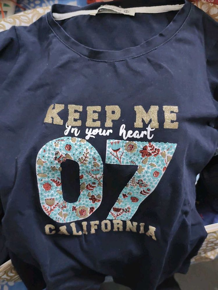 Girls T-shirt