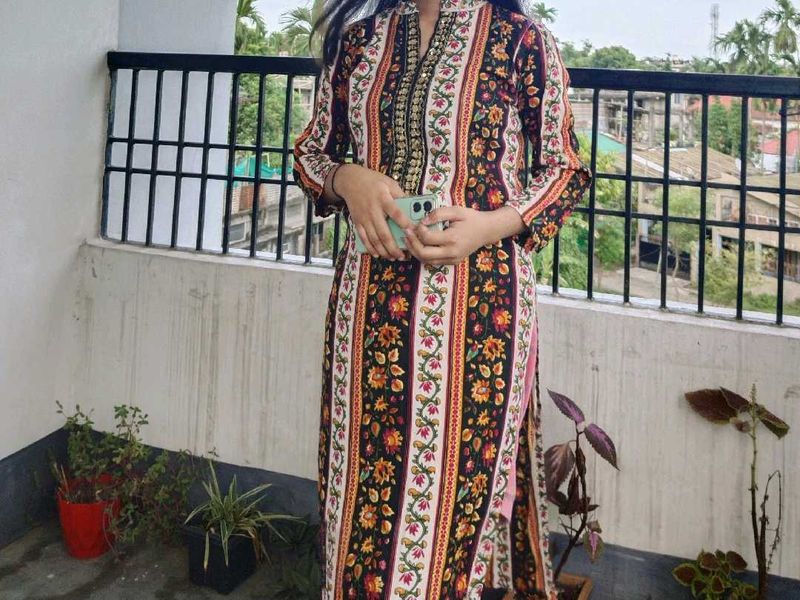 Chikankari Kurti For Women
