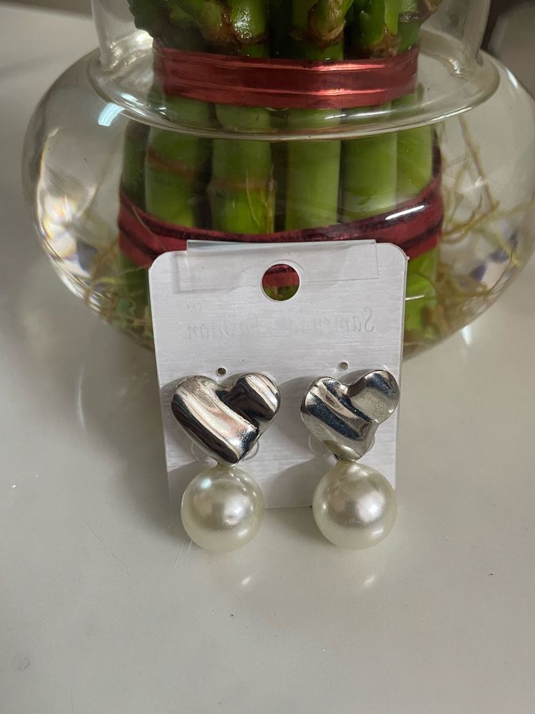 Heartdrop Earrings