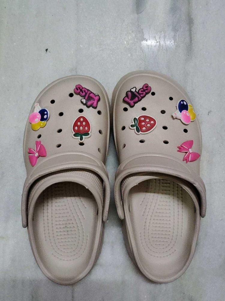 Clogs For Women