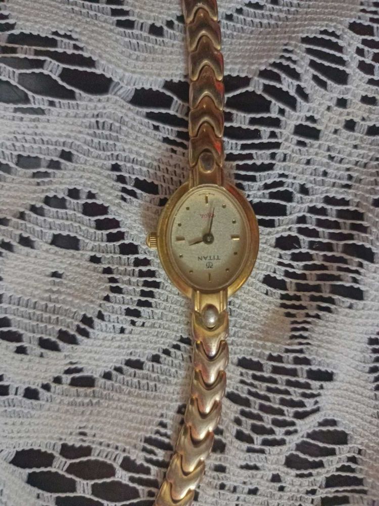 Titan Women&#39;s Watch