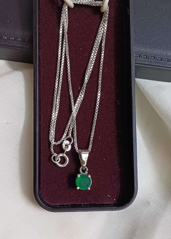 Pure Silver With Green Onxy Necklace