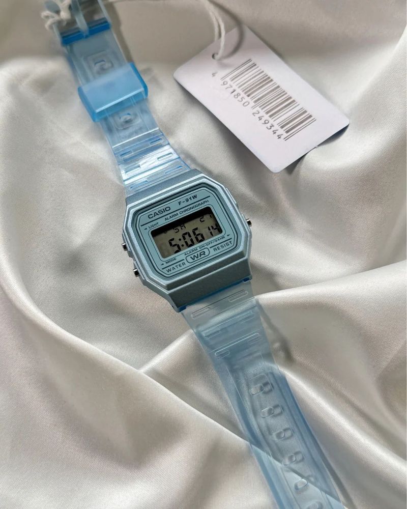 Casio Unisex F-91WS (Digital Watch)