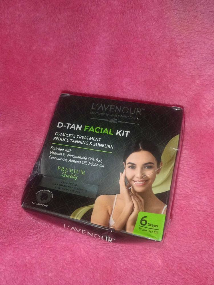 L'avenour D-Tan Facial Kit
