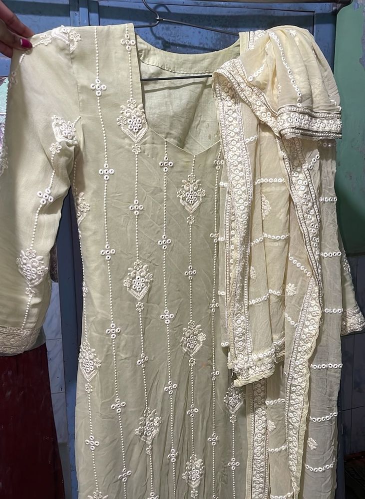Elegant Embroidered Salwar Kameez