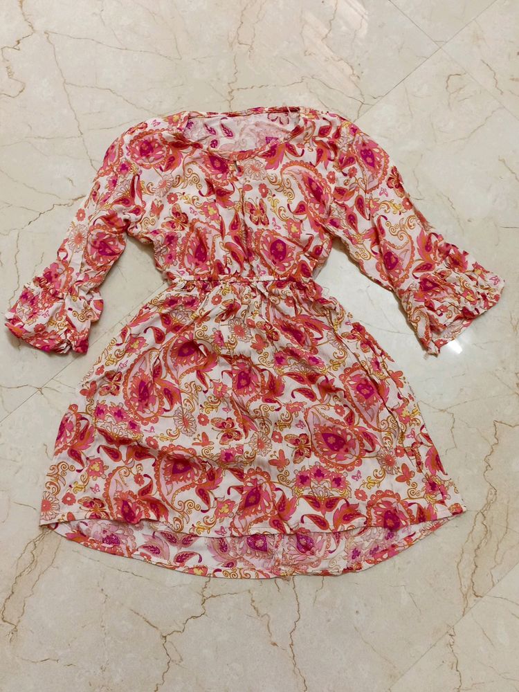 Floral Short Kurti Top🌸