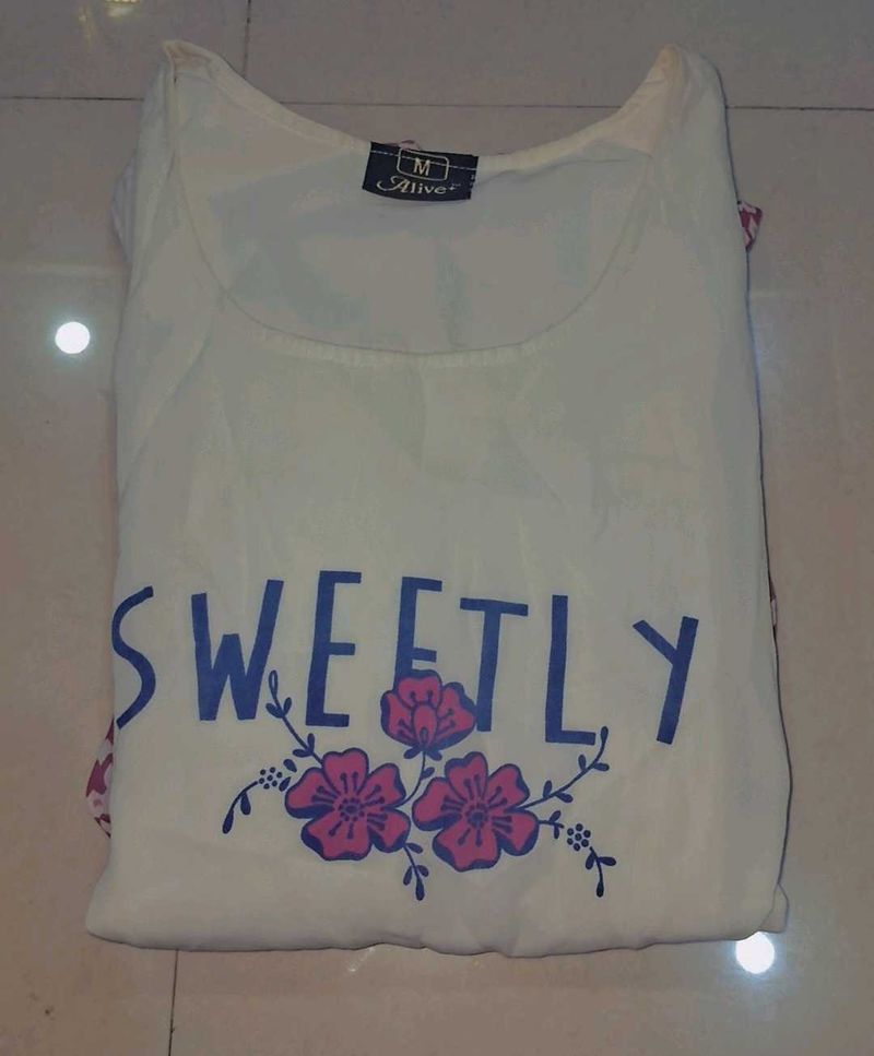 Cute &#39;Sweetly&#39; Graphic Tee