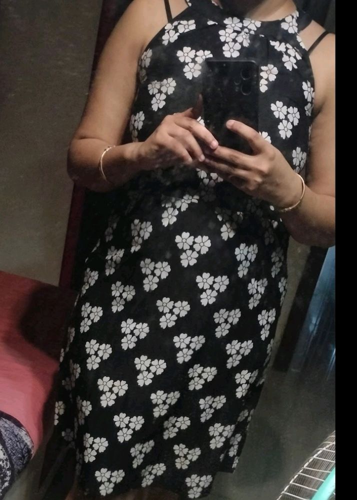 Black &amp; White Midi