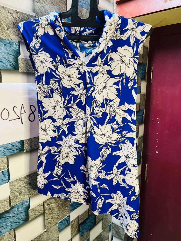Women Blue Floral Printed Top
