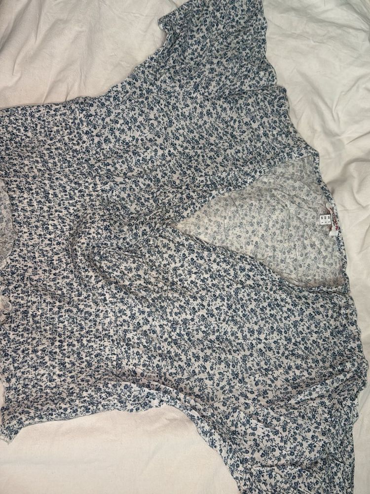 Floral Print Smocked Top