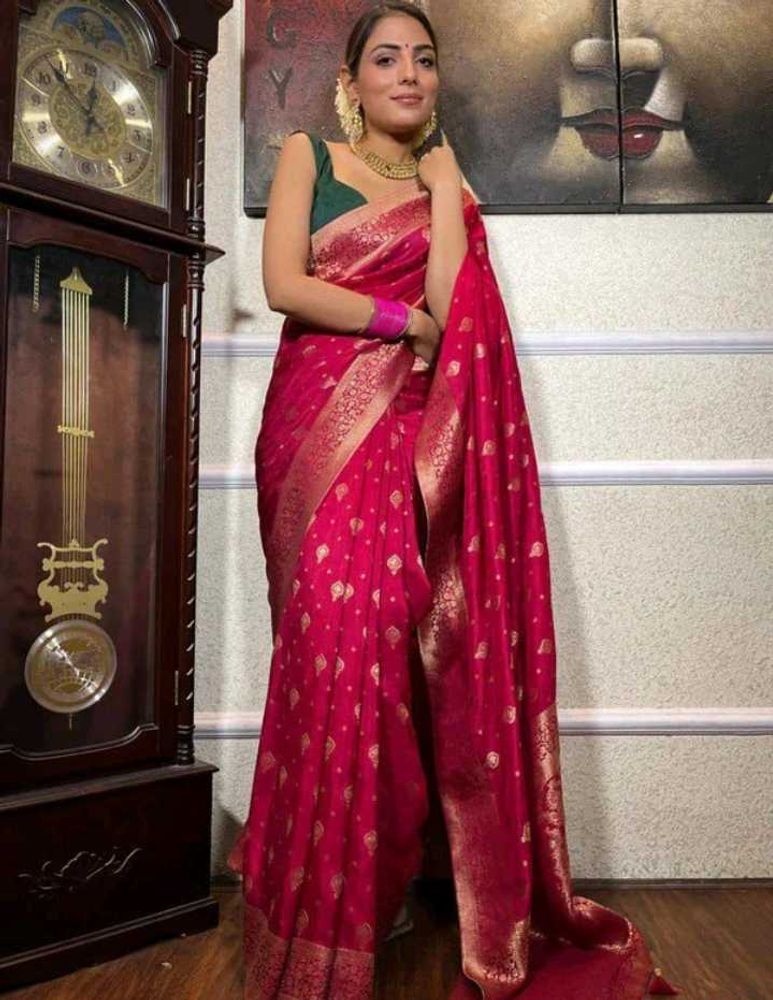 Elegant Pink Banarasi Saree