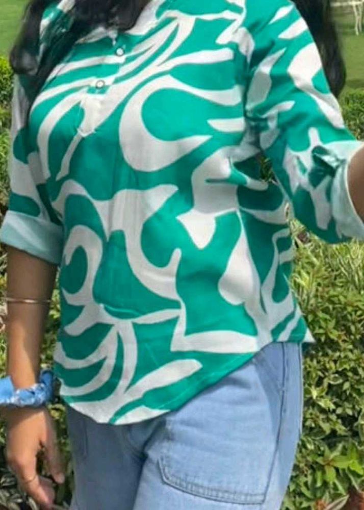 Green Print Aesthetic Shirt
