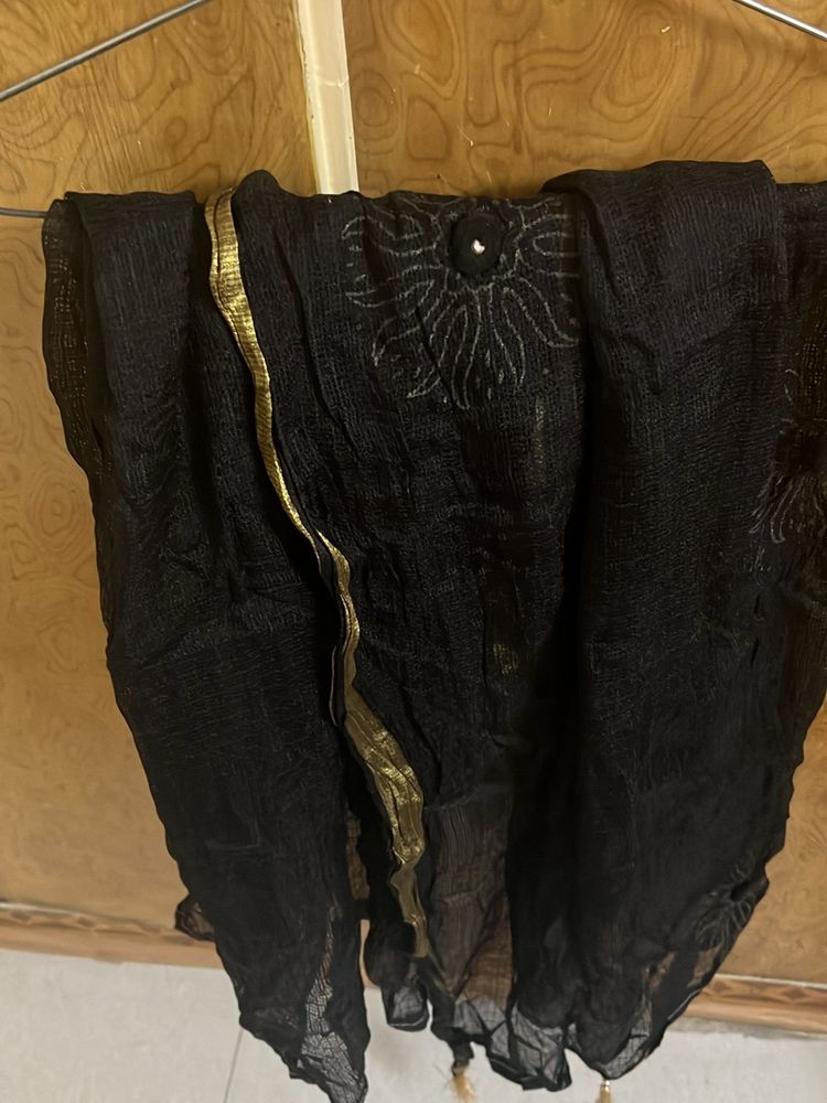 Black Dupatta