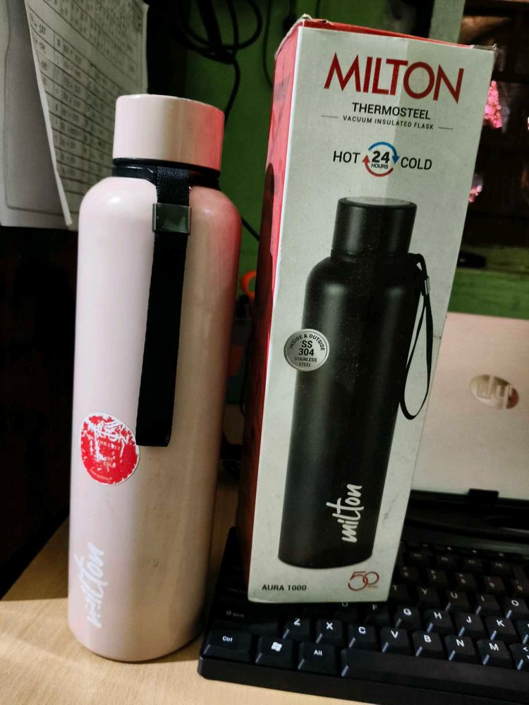 Hot &amp; Cold Water Bottle (Thermos)