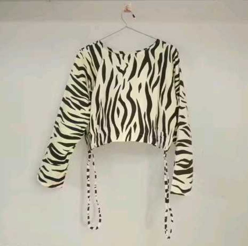 Zebra Print Cropped Top